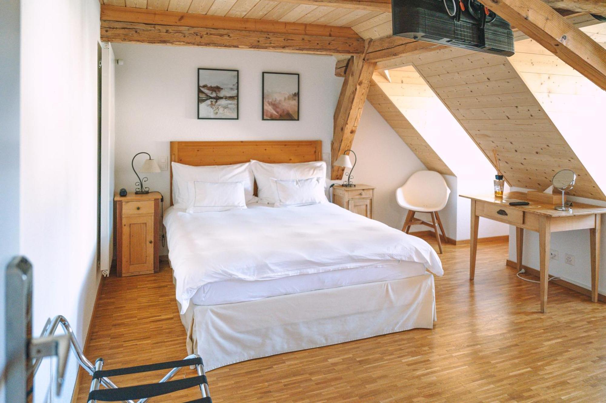 Hotel Les Montagnards Broc Exterior foto